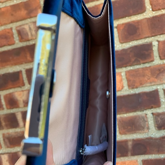 NWOT Ivanka Trump Mara Royal Blue Velvet Cocktail Purse with Silver Chain Strap - Picture 7 of 7